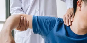 Chiropractor Help with a Dislocated Shoulder